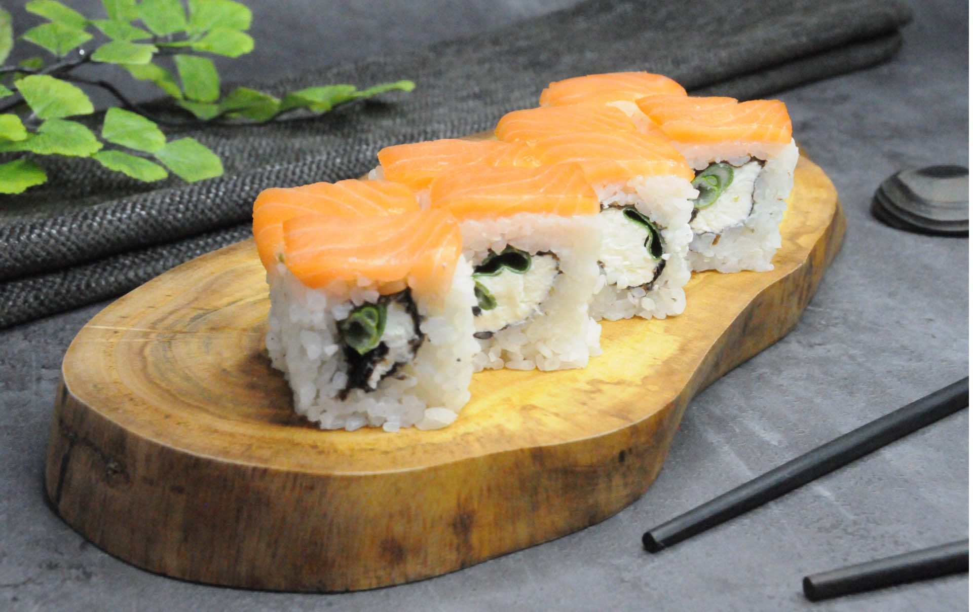 Заказать суши в сургуте с доставкой джонни тунец фото 104